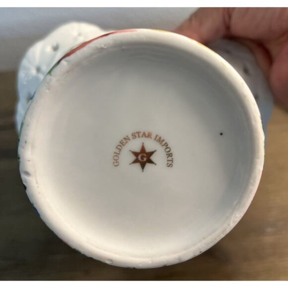 Golden Star Imports, Decorative, Porcelain Floral Basket, preowned - Picture 7 of 10